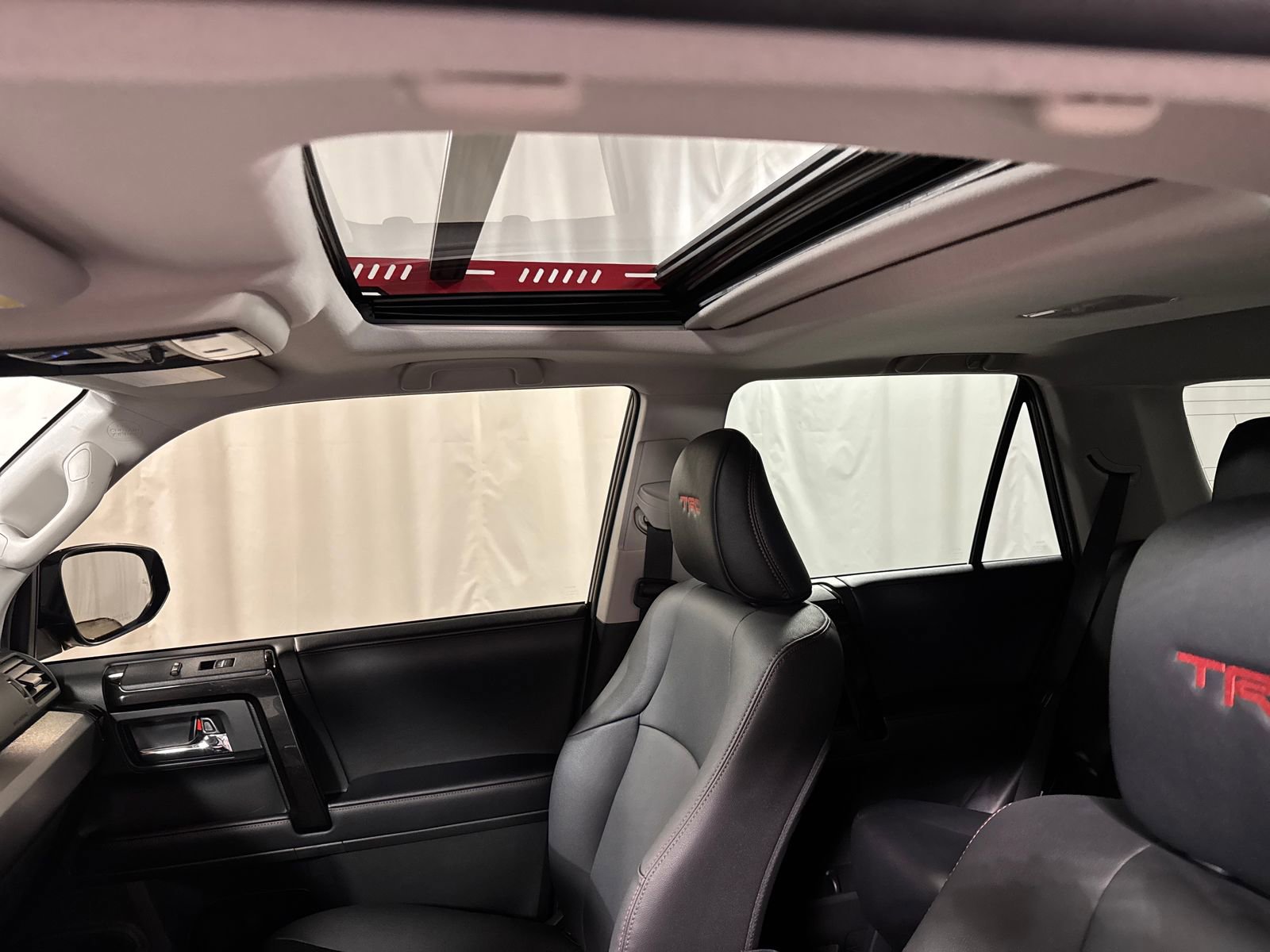 Used 2022 Toyota 4Runner TRD Pro AWD/4WD image 31