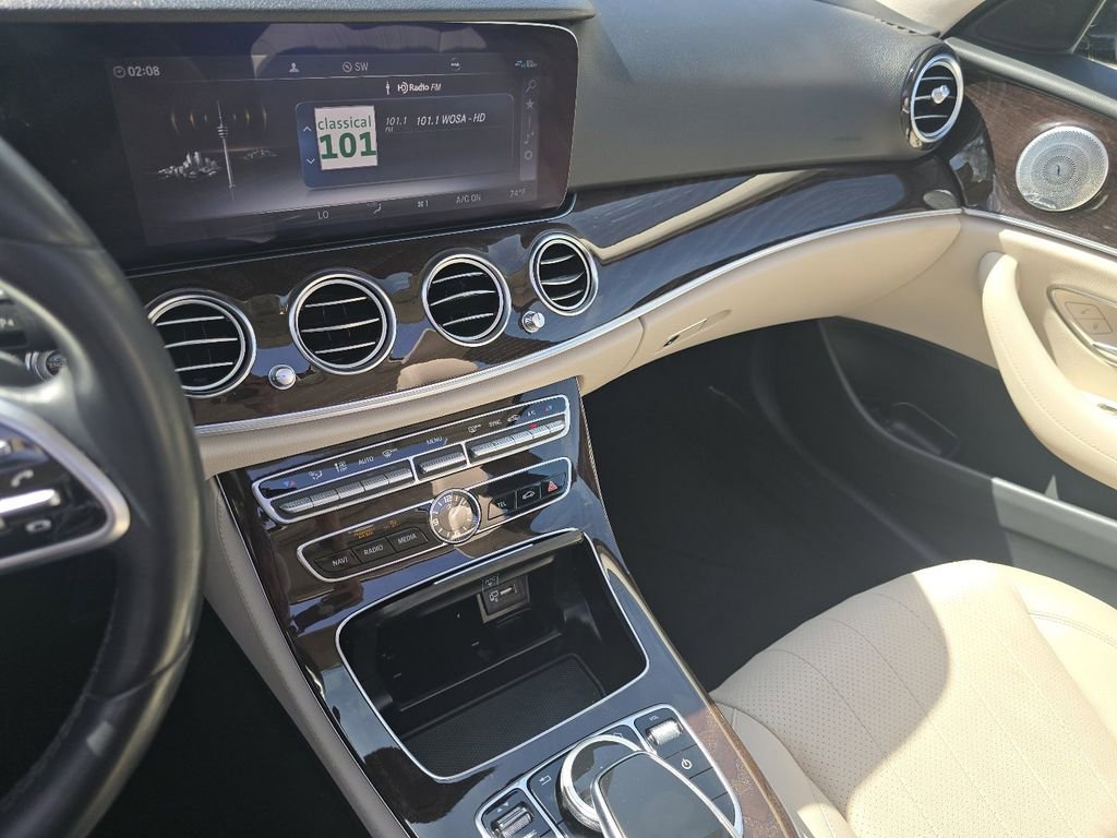 Used 2020 Mercedes-Benz E 350 Sedan w/ Premium Package image 30