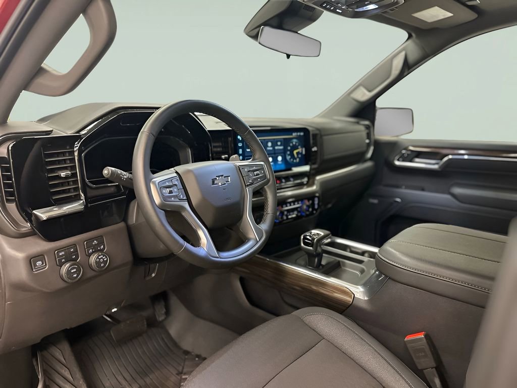 Certified 2024 Chevrolet Silverado 1500 LT Trail Boss w/ Convenience Package II image 17