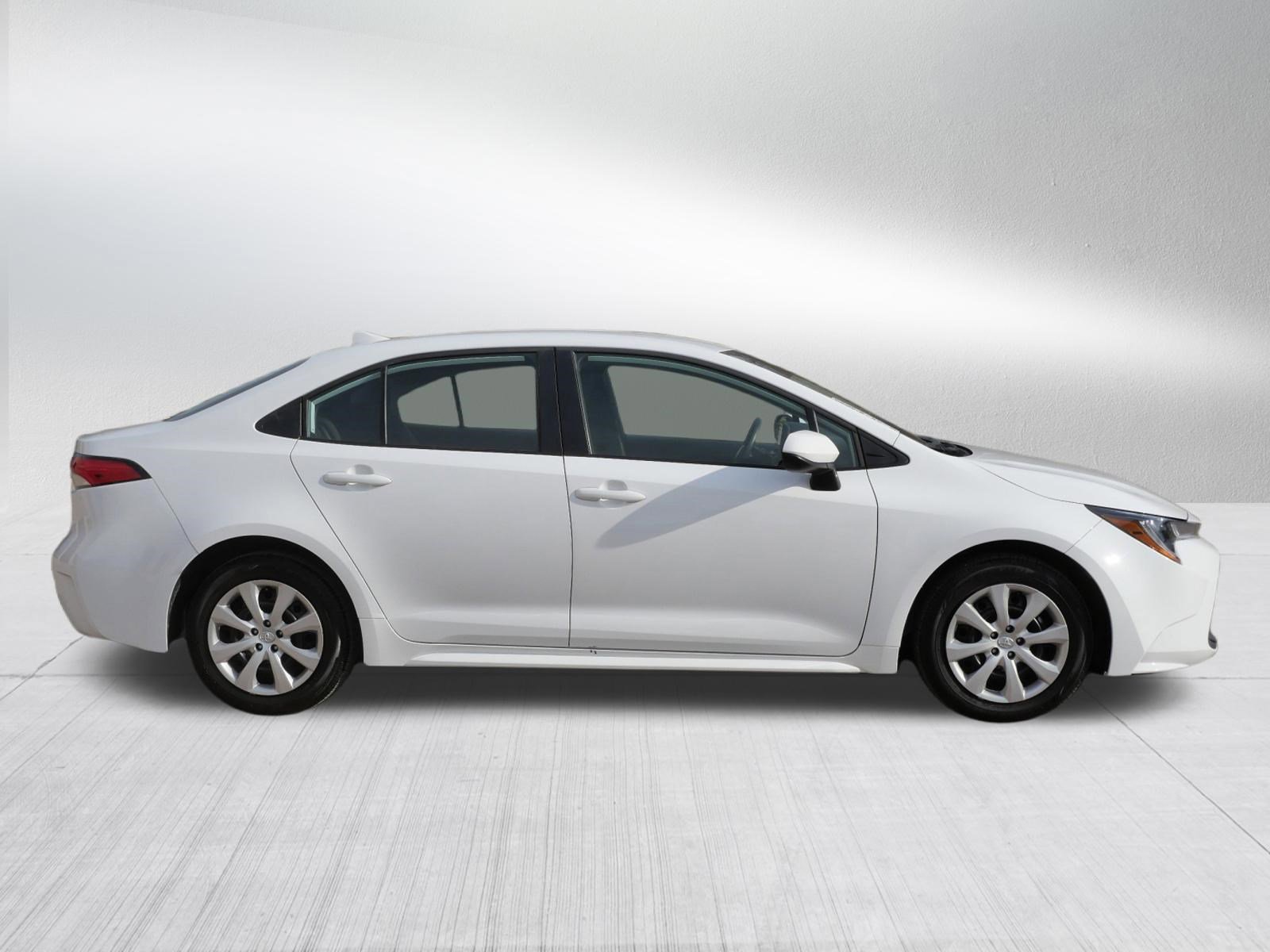Certified 2025 Toyota Corolla LE FWD image 8