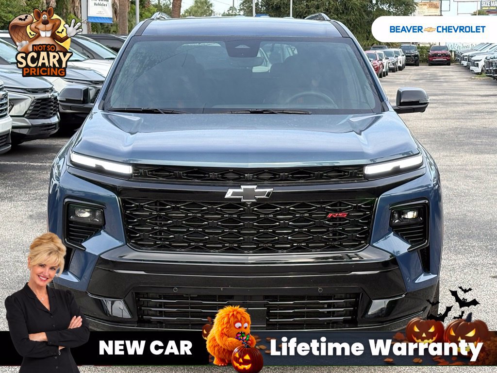 New 2026 Chevrolet Traverse RS w/ LPO, Floor Liner Package FWD image 3