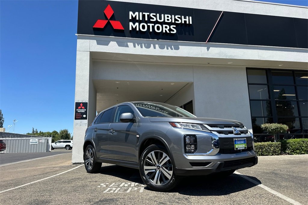 New 2025 Mitsubishi Outlander Sport ES image 2