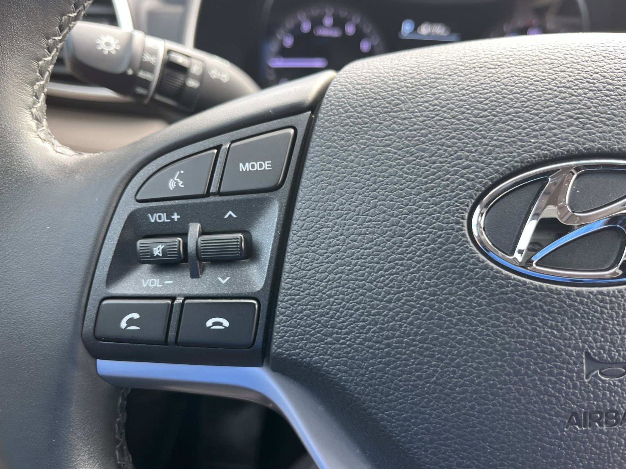 Used 2020 Hyundai Tucson Ultimate w/ Cargo Package image 34