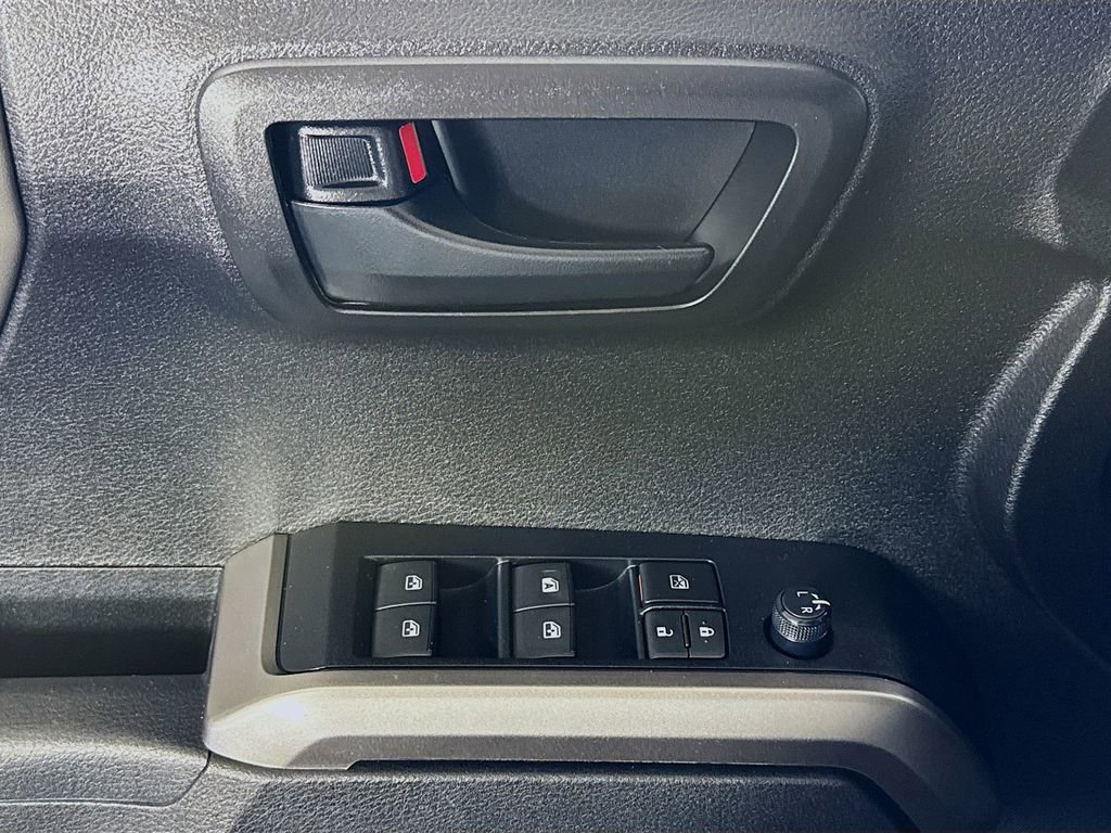 Used 2021 Toyota Tacoma SR5 image 17