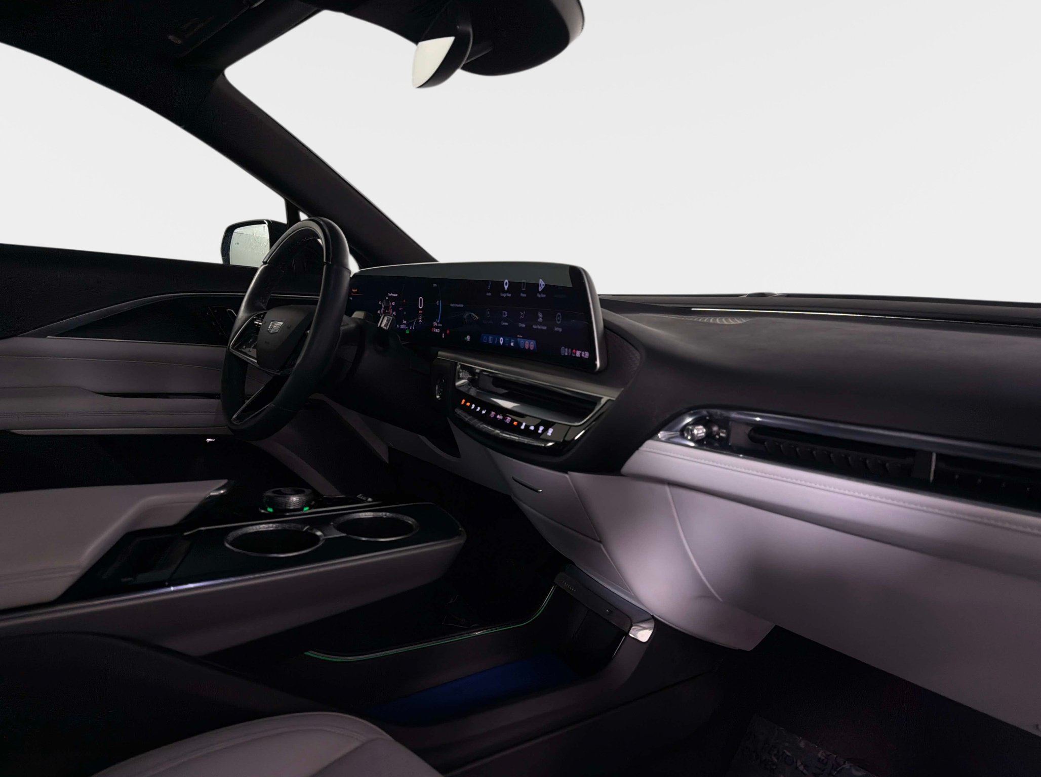 Used 2024 Cadillac Lyriq Luxury RWD image 21