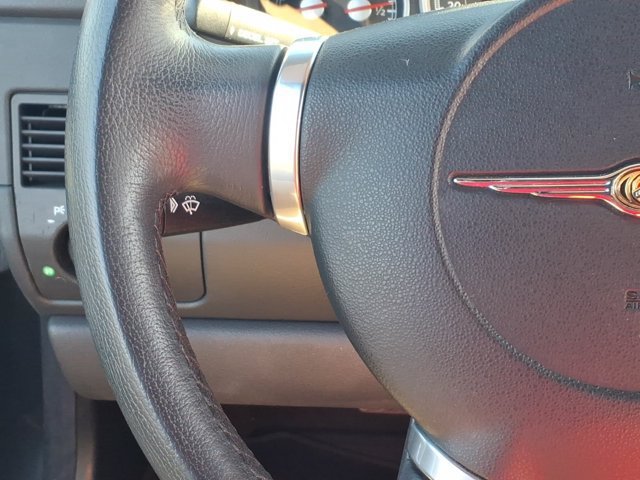 Used 2006 Chrysler Crossfire Limited RWD image 15