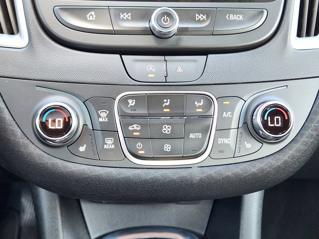 Certified 2024 Chevrolet Malibu LT FWD image 20