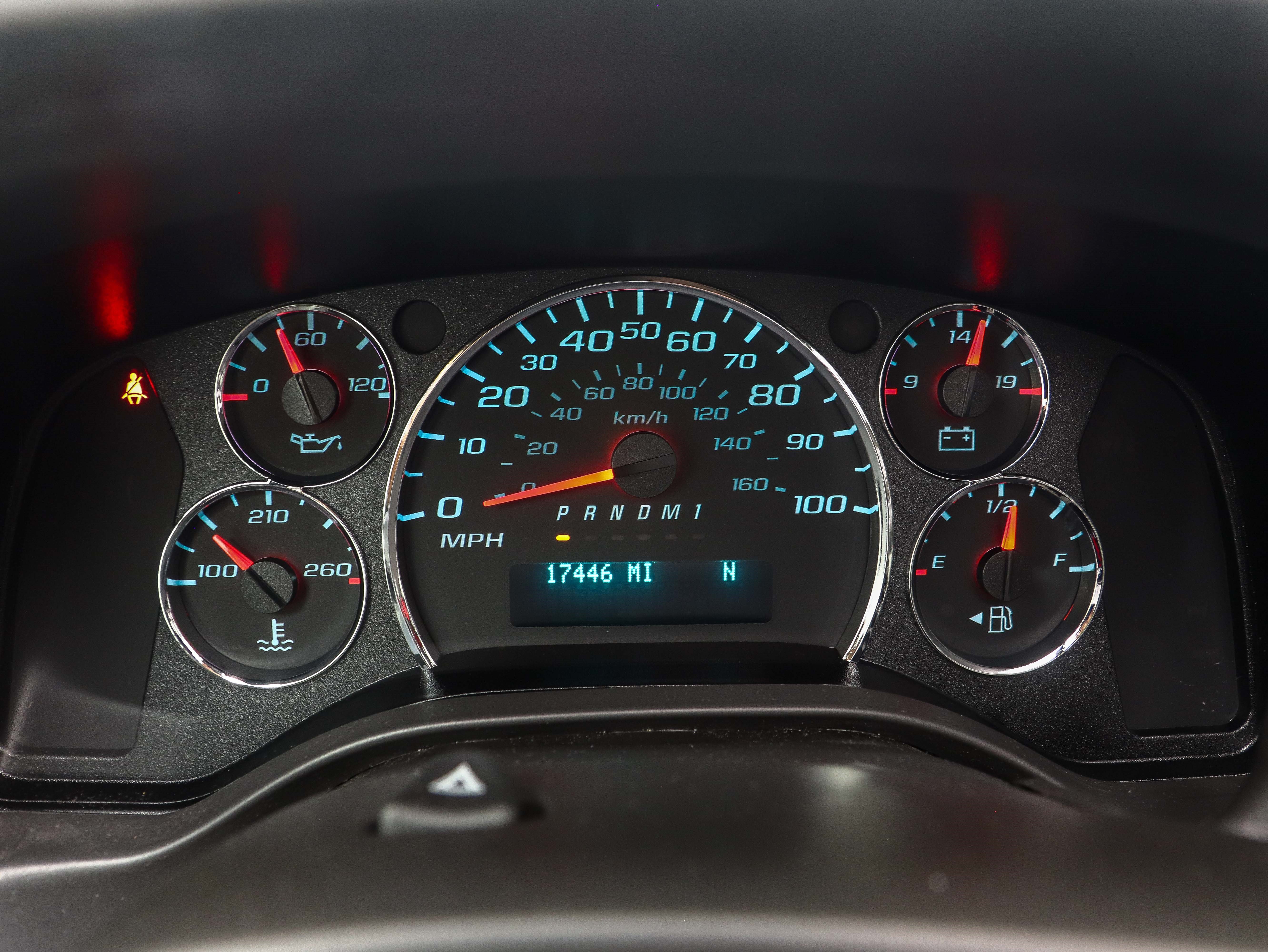 Used 2025 Chevrolet Express 3500 LS RWD image 19