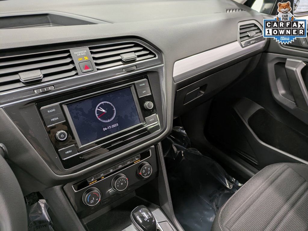 Used 2022 Volkswagen Tiguan S image 12