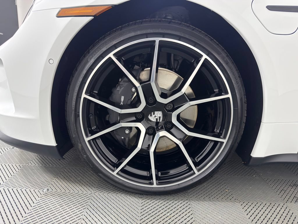 New 2026 Porsche Taycan AWD/4WD image 11