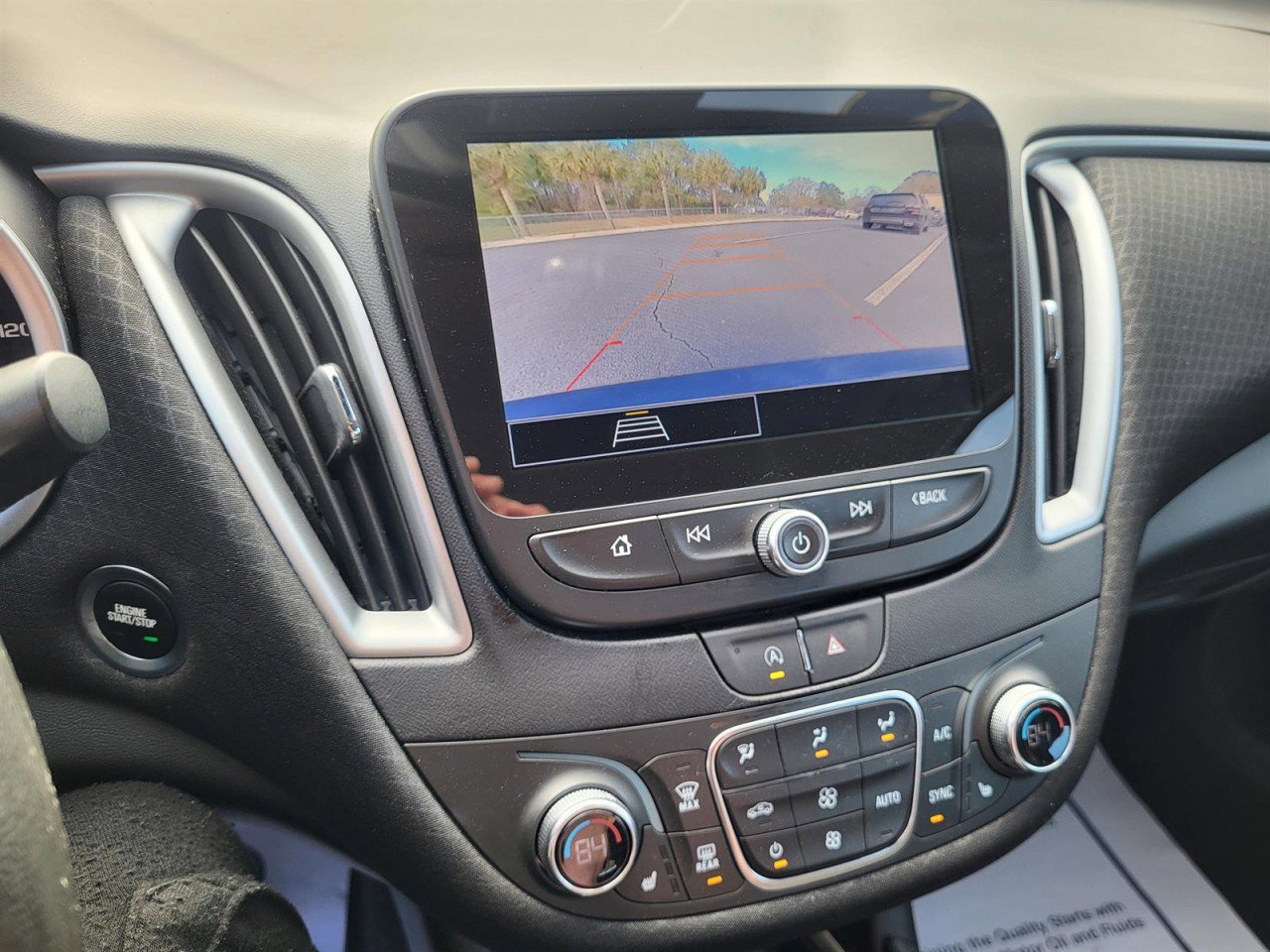 Used 2025 Chevrolet Malibu LT image 16