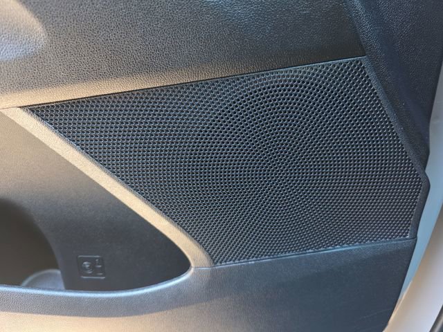 Used 2024 Kia Sorento S w/ Panoramic Sunroof Package image 41