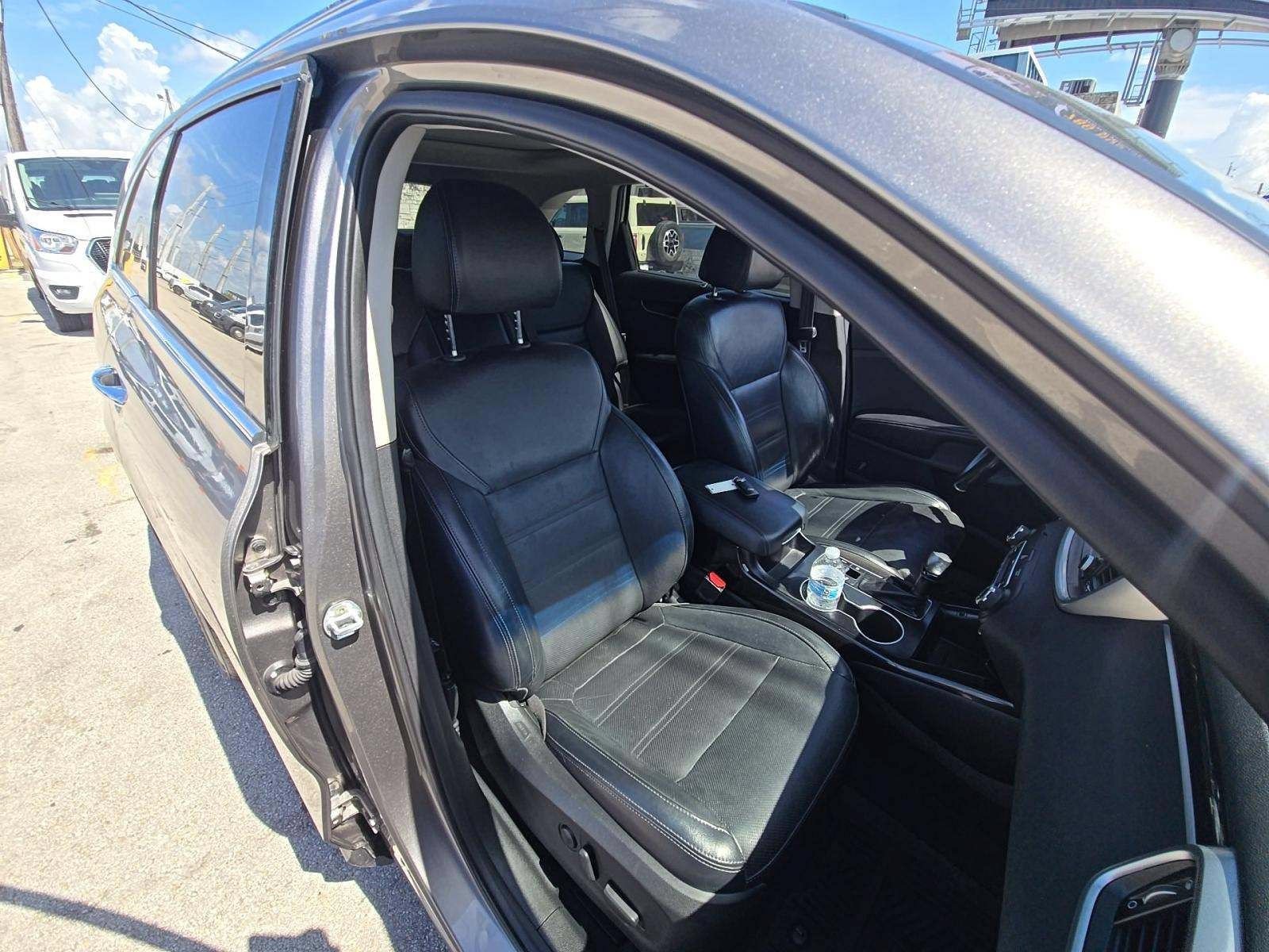 Used 2019 Kia Sorento SX AWD/4WD image 7