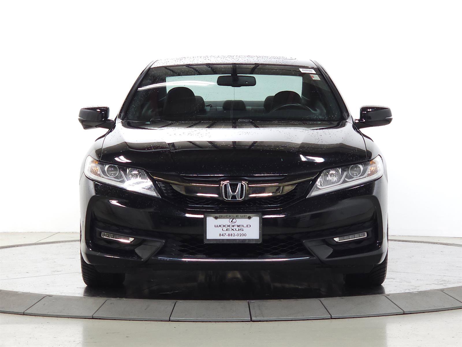 Used 2017 Honda Accord EX-L image 2