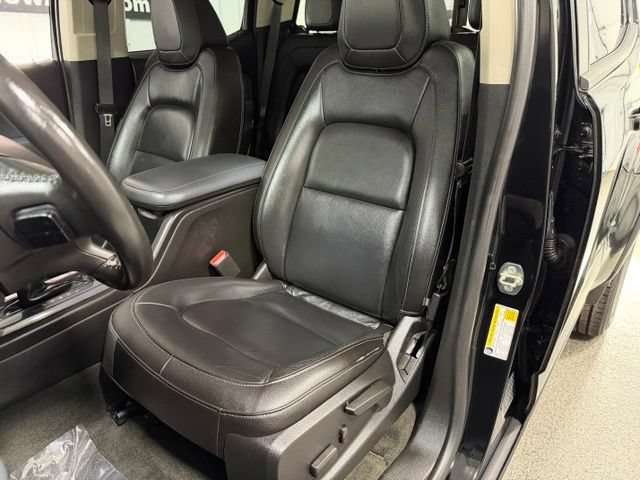 Used 2018 Chevrolet Colorado Z71 w/ Z71 Midnight Edition AWD/4WD image 18