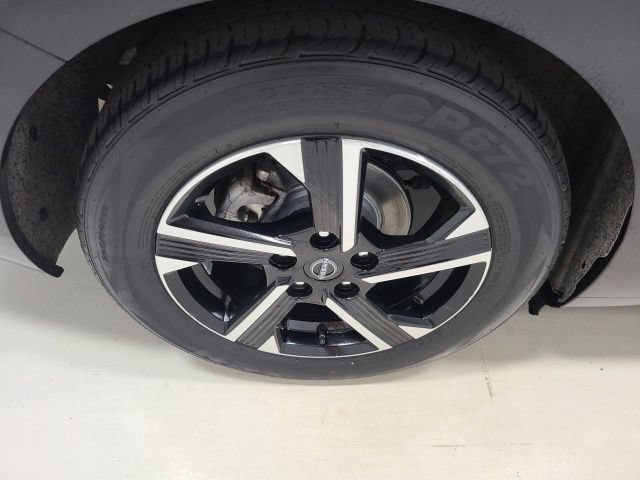 Used 2024 Nissan Sentra SV FWD image 35