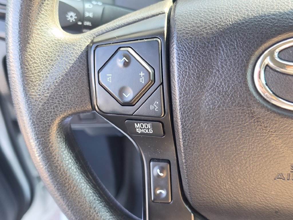 Used 2022 Toyota Tacoma SR RWD image 18