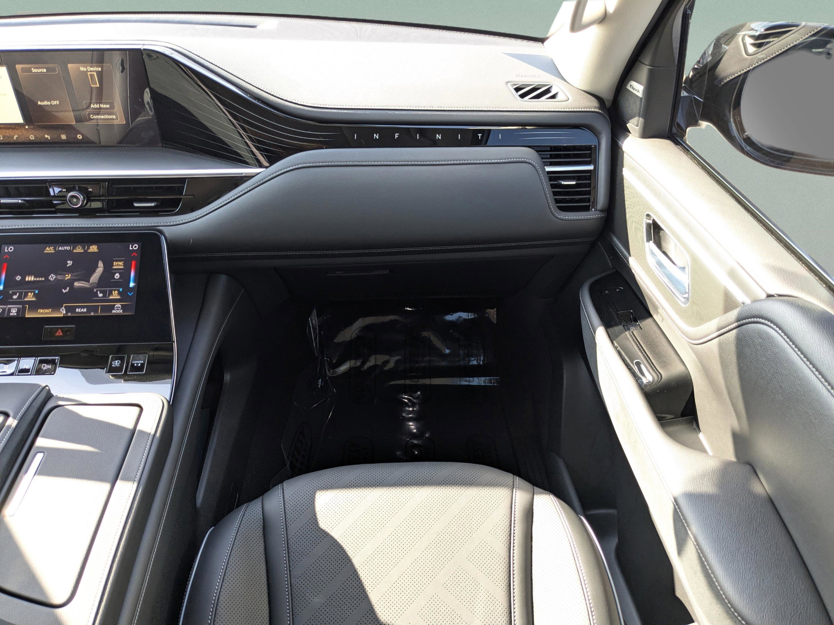 Certified 2025 INFINITI QX80 Sensory w/ Exterior Package image 12