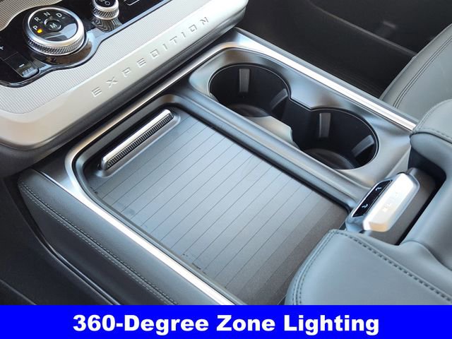 New 2026 Ford Expedition Active image 19