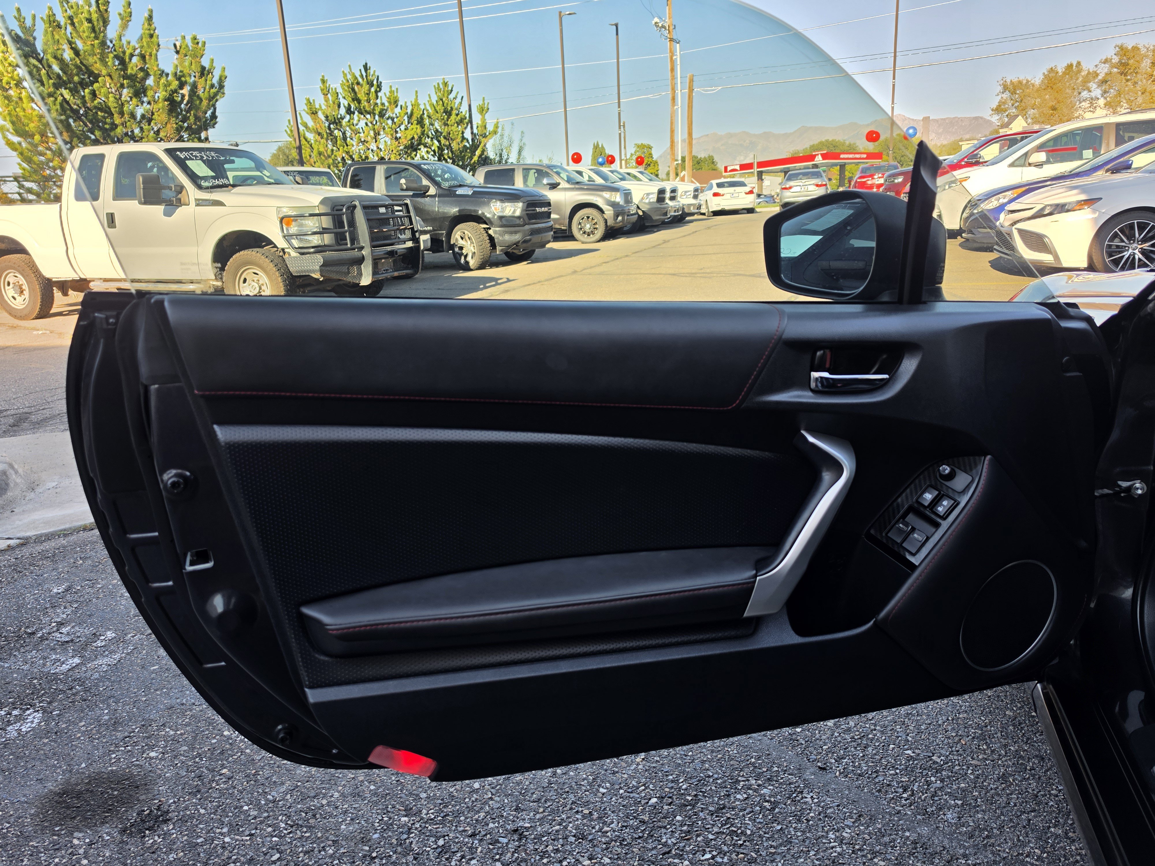 Used 2017 Subaru BRZ Limited RWD image 11