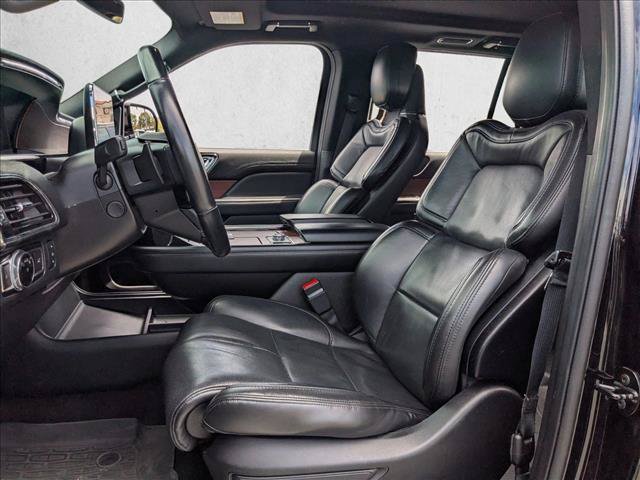 Used 2021 Lincoln Navigator L Reserve w/ Cargo Convenience Package RWD image 13