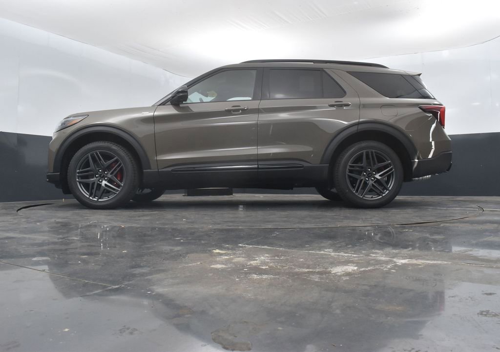 New 2026 Ford Explorer ST-Line image 51