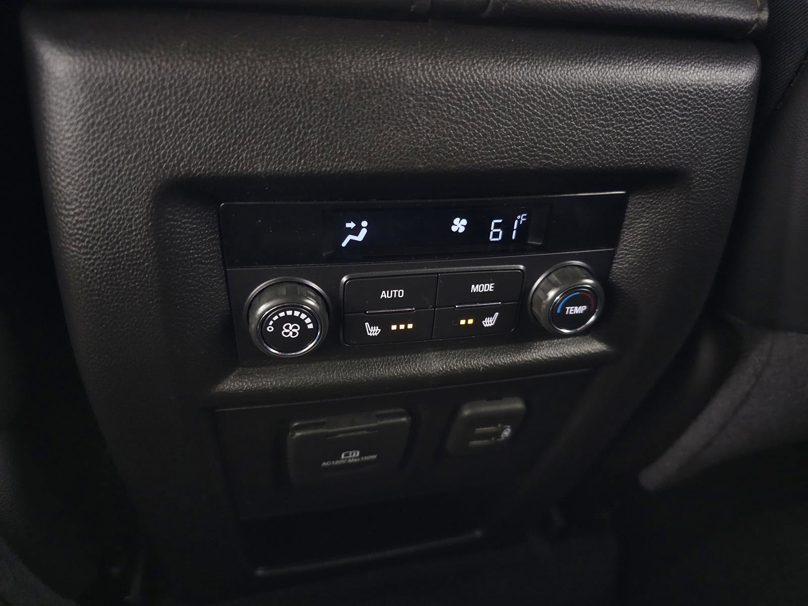 Used 2023 Chevrolet Traverse High Country w/ LPO, Floor Liner Package AWD/4WD image 38