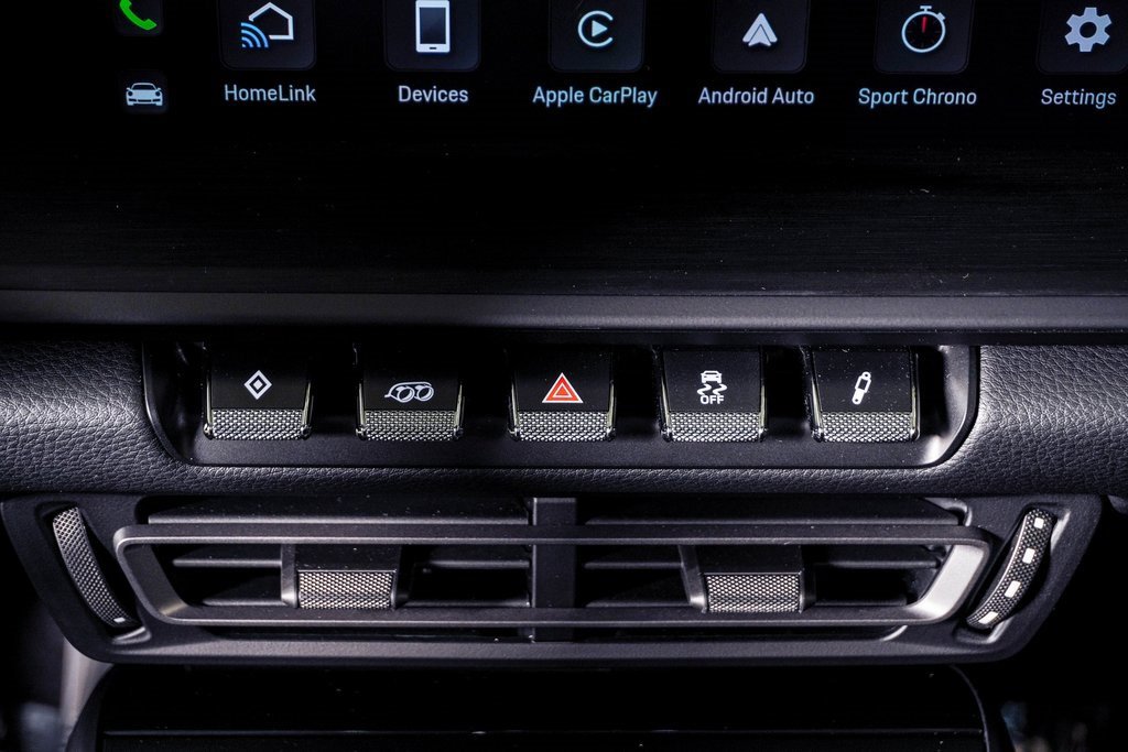 Certified 2024 Porsche 911 Carrera GTS image 27