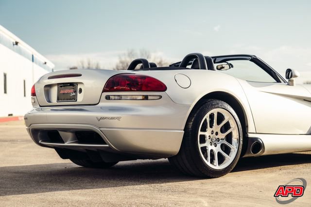 Used 2003 Dodge Viper SRT-10 image 61