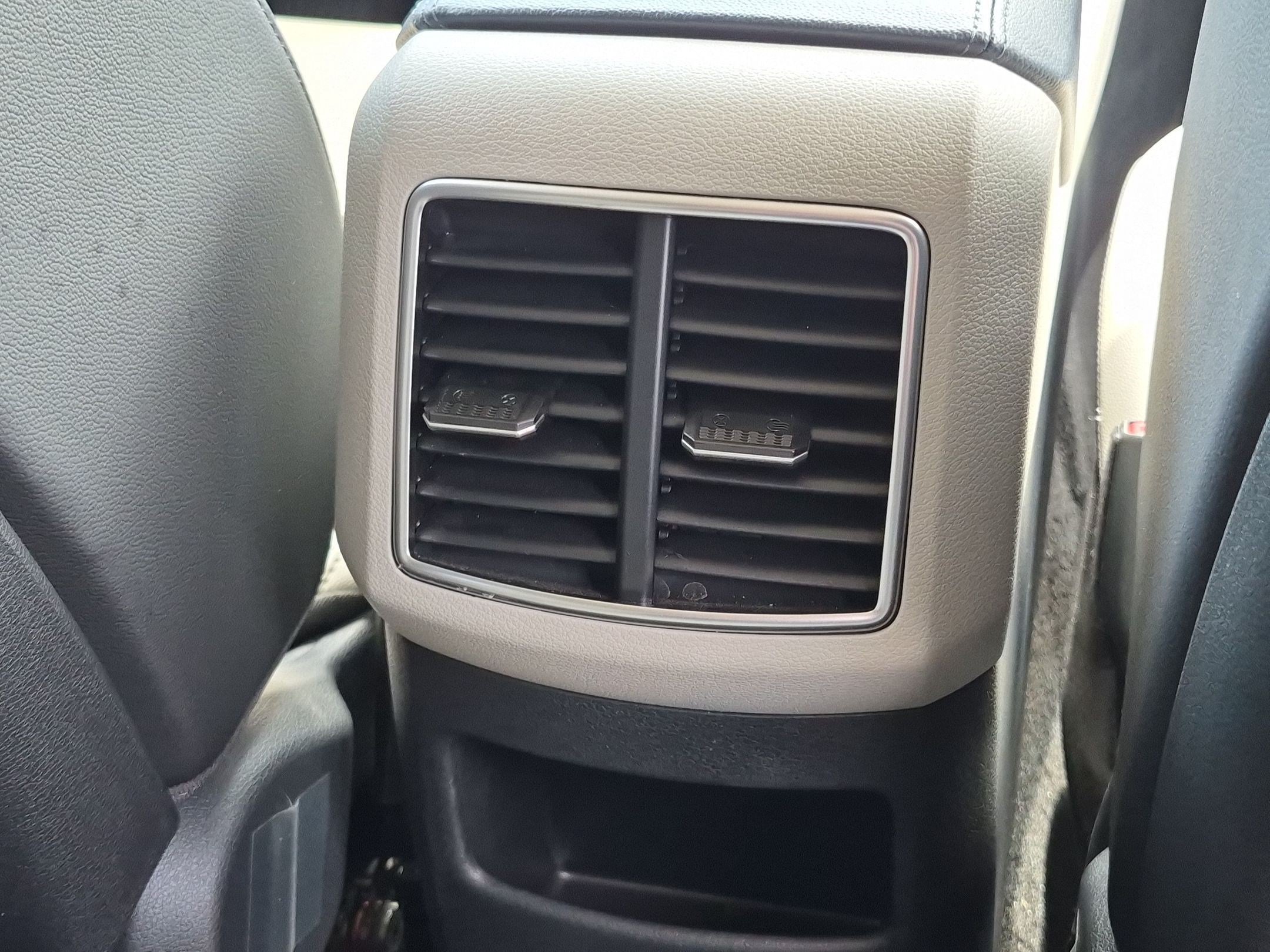 Certified 2024 Kia Sportage EX AWD/4WD image 28
