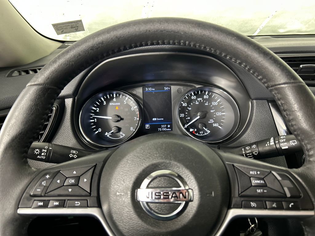 Used 2019 Nissan Rogue S w/ Special Edition Package FWD image 13