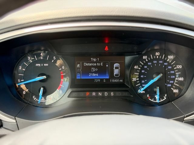 Used 2016 Ford Fusion SE FWD image 9