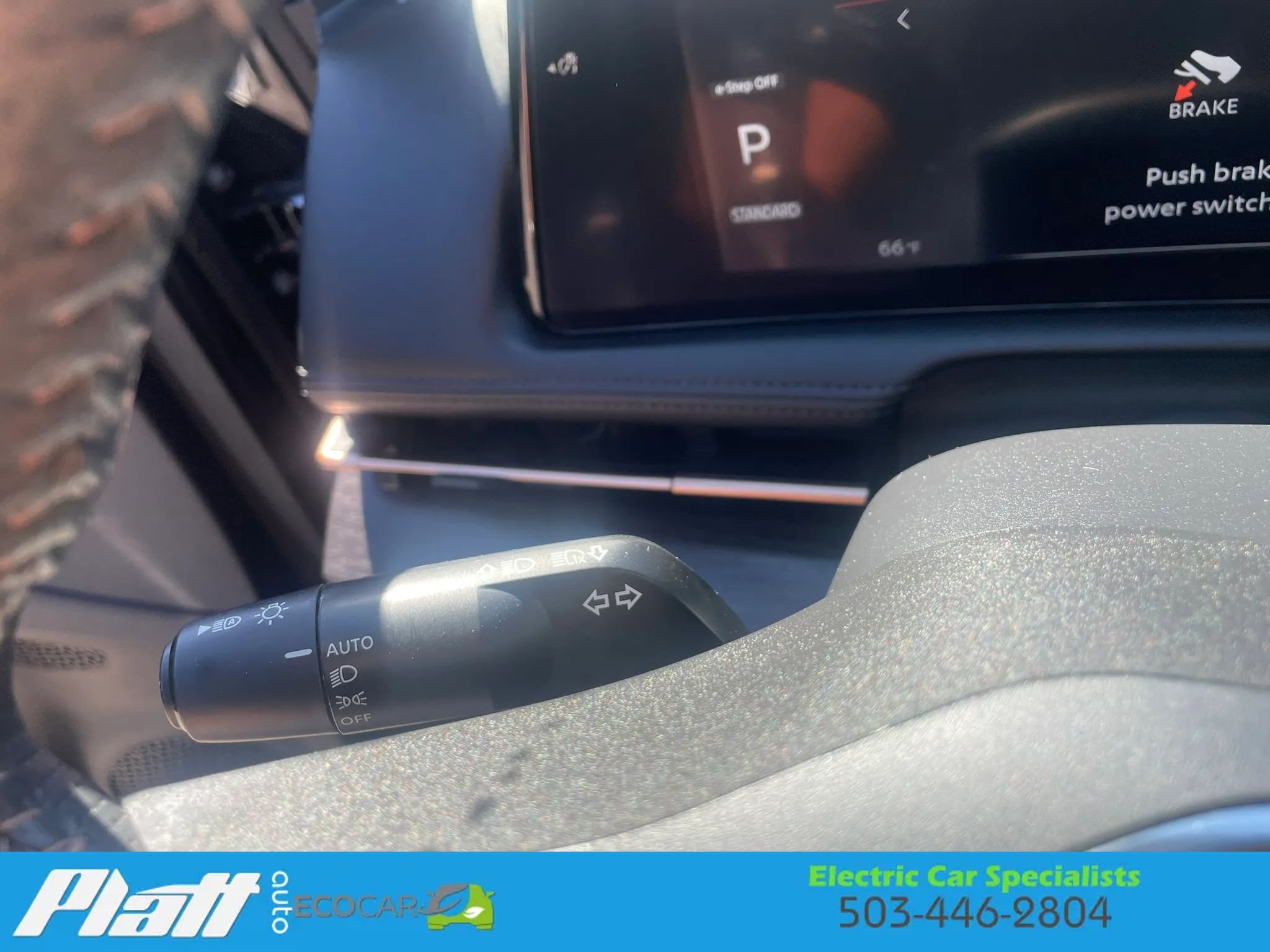Used 2023 Nissan Ariya AWD image 32