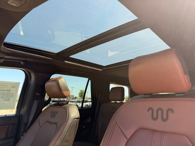 Used 2022 Ford Expedition King Ranch AWD/4WD image 12