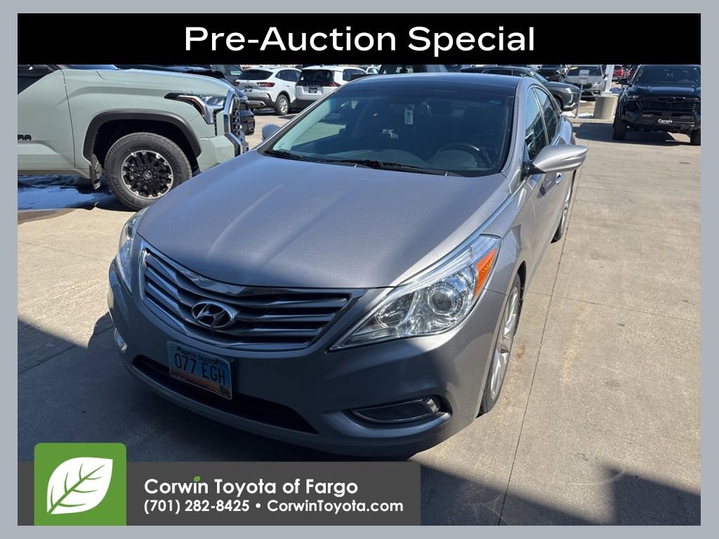 Used 2013 Hyundai Azera w/ Technology Pkg