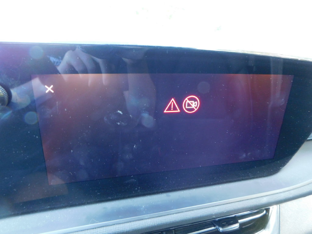 Used 2024 Buick Envista Sport Touring w/ Convenience I Package FWD image 10