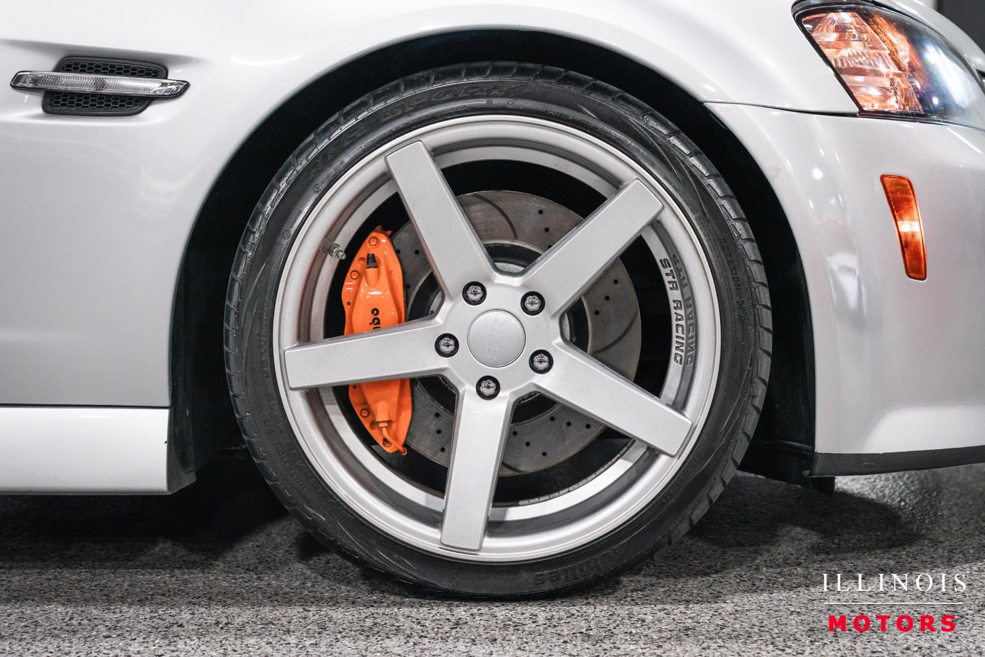 Used 2009 Pontiac G8 GT w/ Premium Package RWD image 12