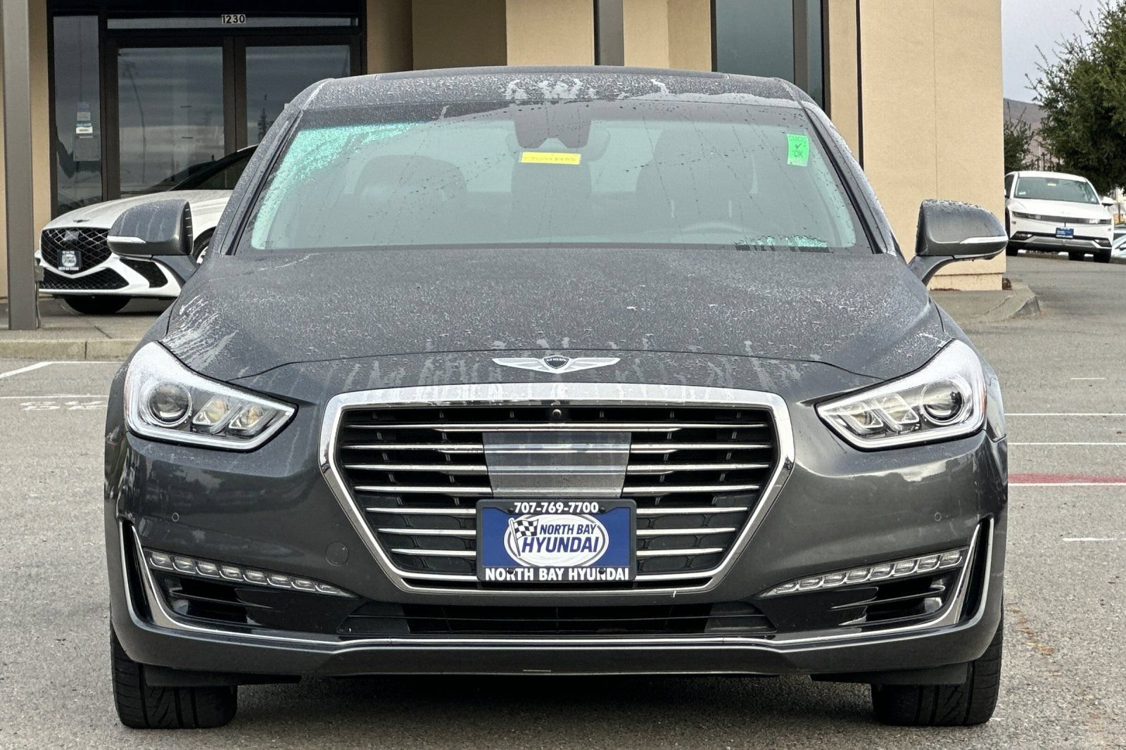 Used 2018 Genesis G90 5.0 Ultimate RWD image 9