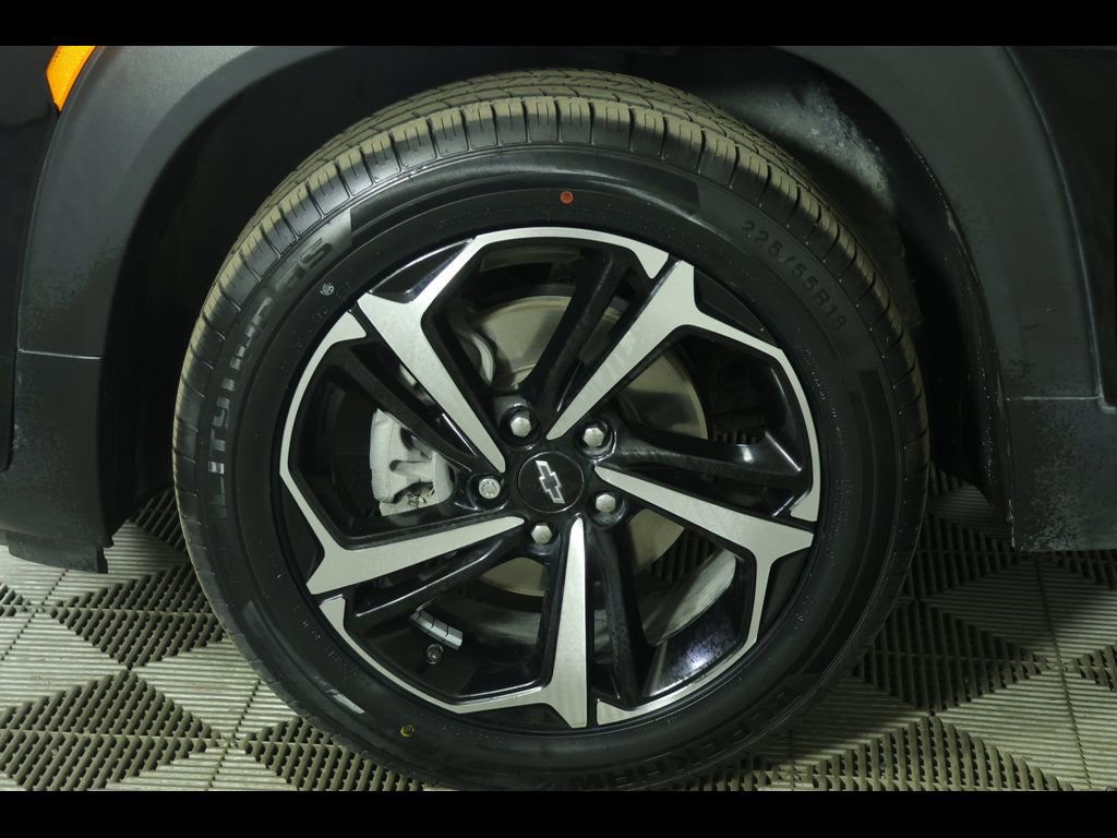 Used 2023 Chevrolet TrailBlazer RS w/ Convenience Package image 13