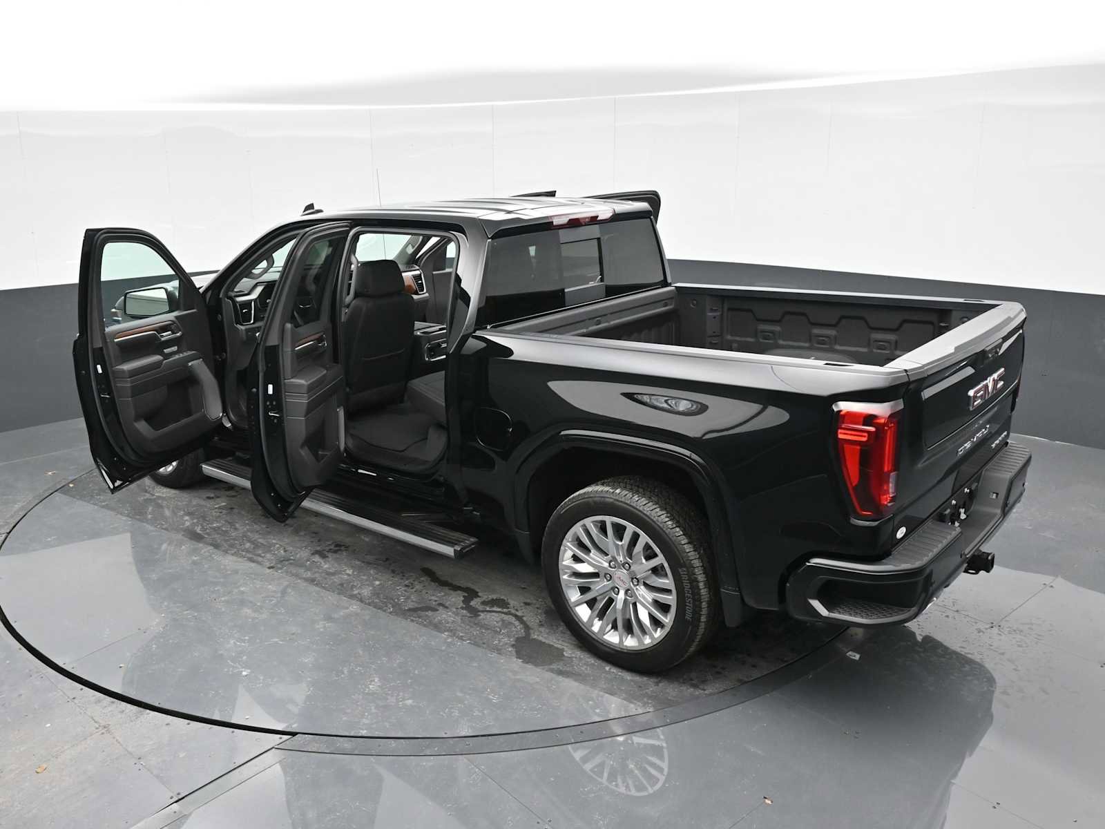 New 2024 GMC Sierra 1500 Denali w/ Technology Package image 48