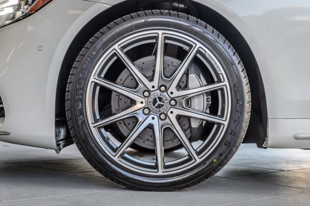 Used 2018 Mercedes-Benz S 560 4MATIC Sedan image 13