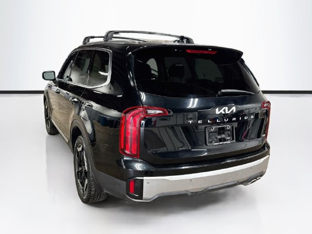 Certified 2024 Kia Telluride S w/ S Sunroof Package AWD/4WD image 5