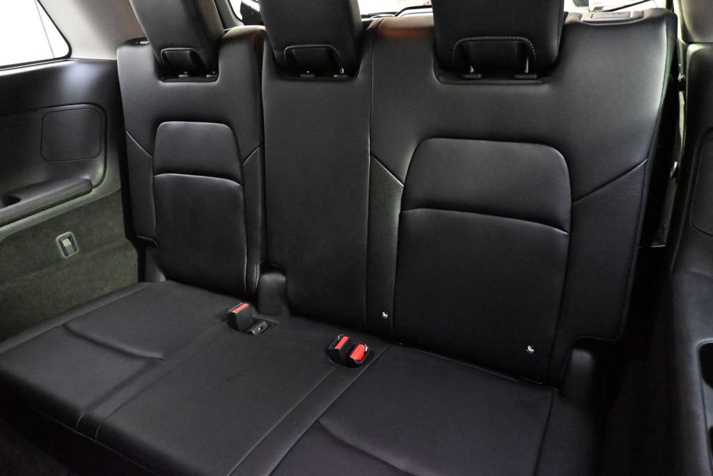 Used 2024 Nissan Pathfinder SL AWD/4WD image 22