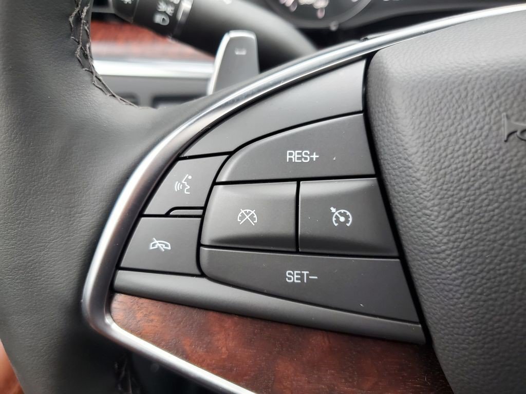 Certified 2026 Cadillac XT5 Sportv w/ LPO, Floor Liner Package AWD/4WD image 21