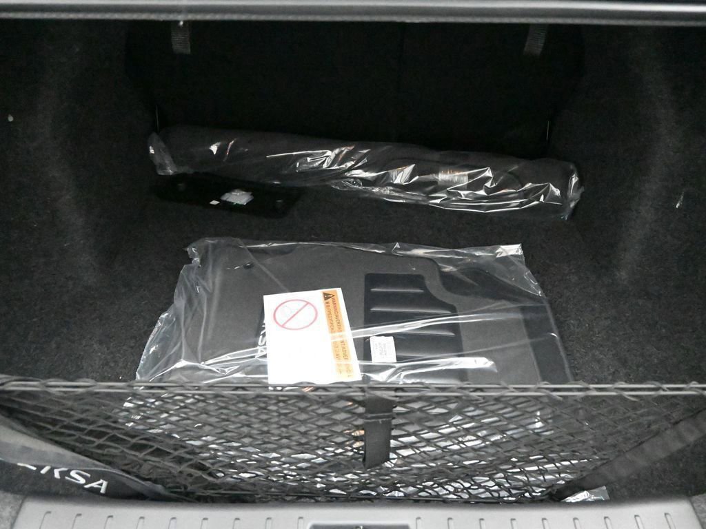 New 2025 Nissan Versa SR w/ Trunk Package FWD image 14