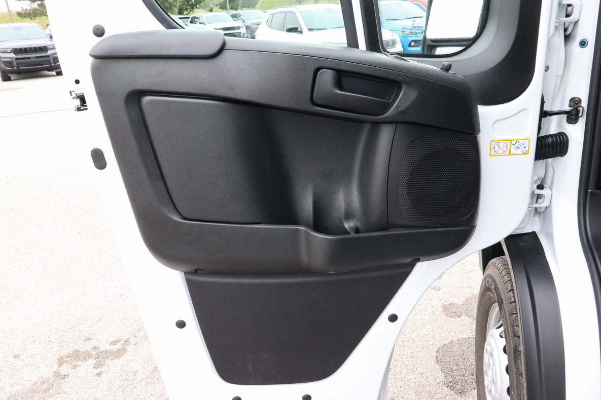 New 2026 RAM ProMaster 2500 w/ Convenience Group image 8