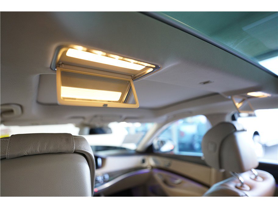 Used 2015 Mercedes-Benz S 550 Sedan image 15