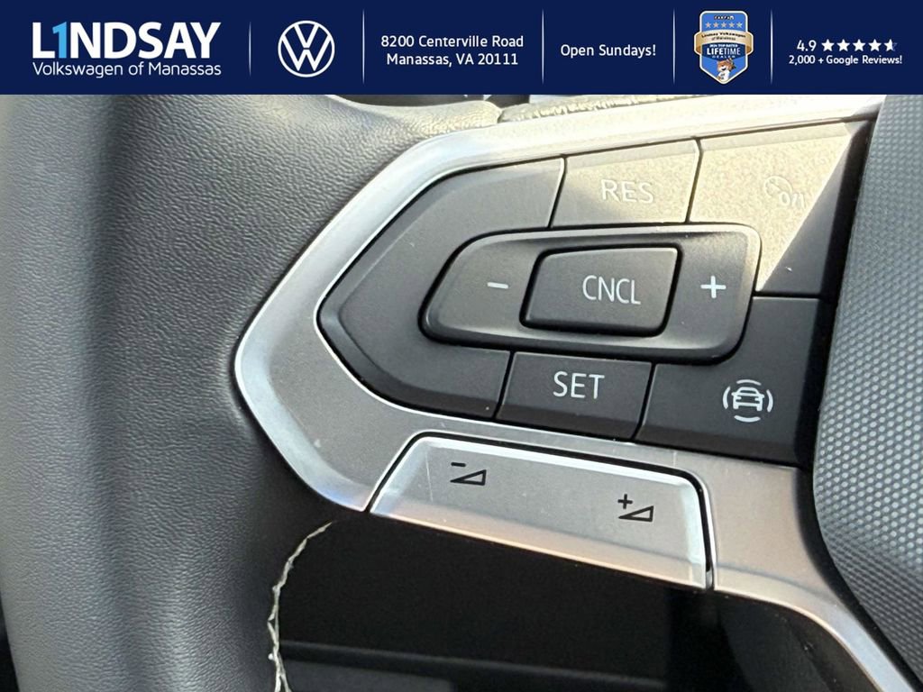 Used 2021 Volkswagen Atlas Cross Sport SE image 21