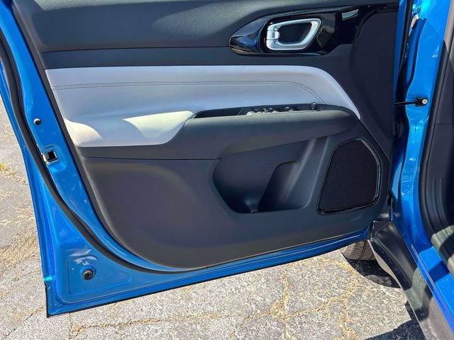 New 2026 Jeep Compass Limited AWD/4WD image 12