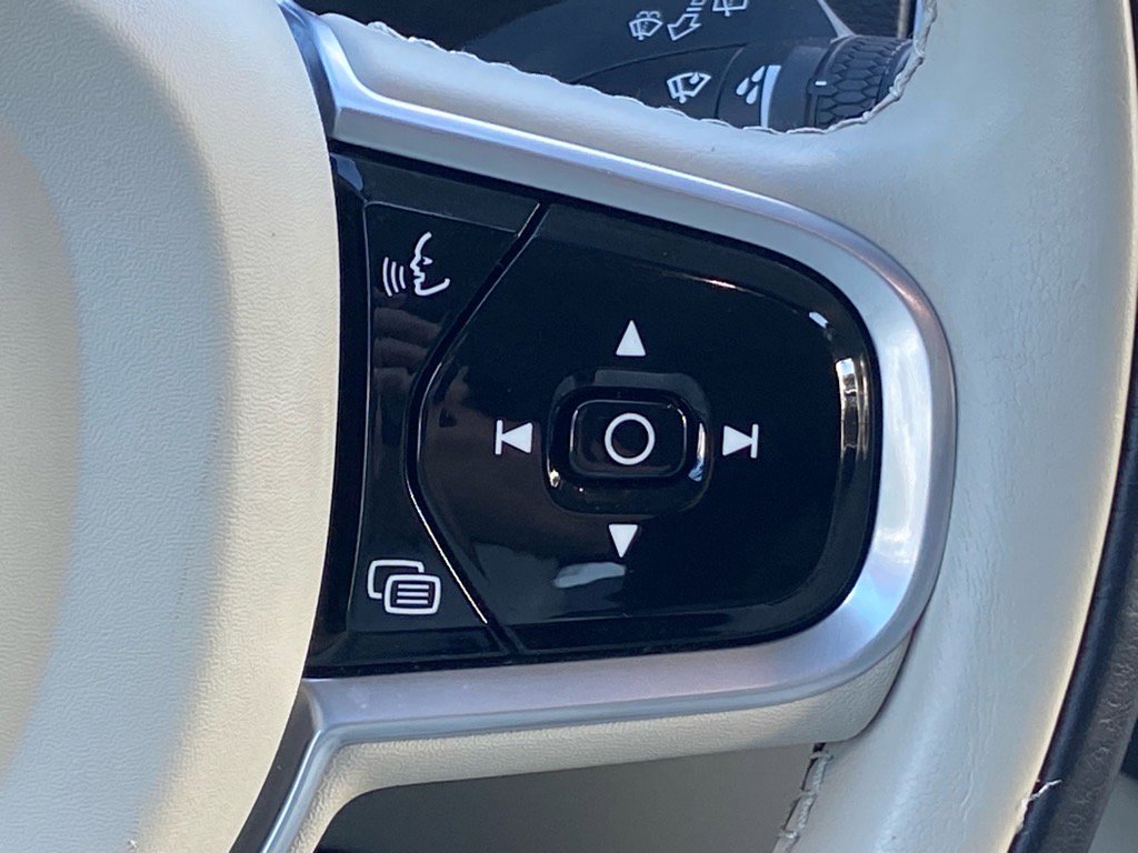 Used 2022 Volvo XC90 T6 Inscription image 6